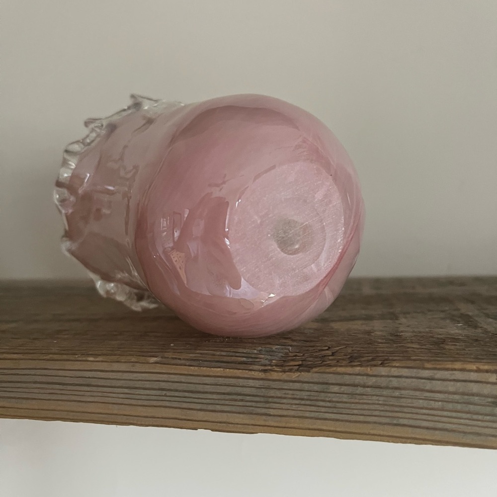 Hand blown Pink Art Glass Vase - Picture 3 of 4